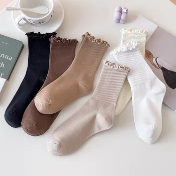 Модерни дамски чорапи корейски стил нов плътен цвят Kawaii момичета сладък чорапи дишаща памук високо качество накъдрен волан чорапи