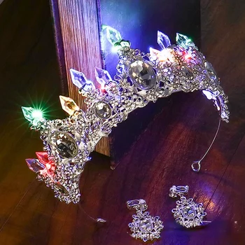 Glow булката корона диадема LED светлина светеща момиче принцеса кристал аксесоари за коса рожден ден парти сватба коледна украса